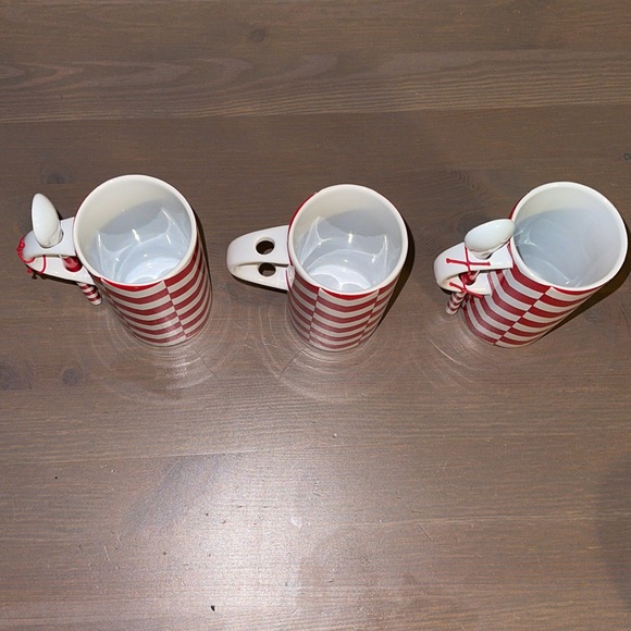 🆕 Starbucks Red and White Chevron Hot Chocolate Ceramic Mug Set - Picture 7 of 8